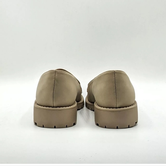 dv by Dolce Vita “Crisp” Classic Penny Loafer/Lug Sole Block Heel (Dune/Tan) NEW - Picture 12 of 16